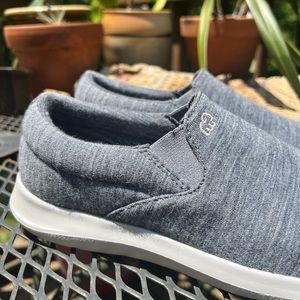 Merino shoes size 8 grey